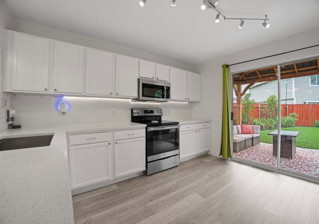 Property at 7625 Cayenne Ln, Austin, TX 78741, 4 beds, 3 baths