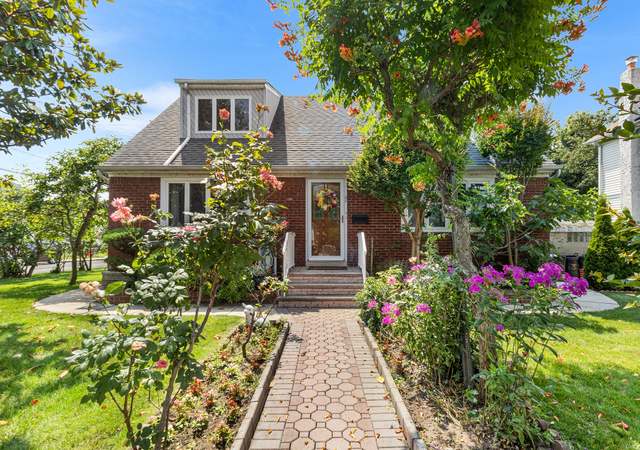 Property at 42 Evans Ave, Elmont, NY 11003, 5 beds, 2 baths