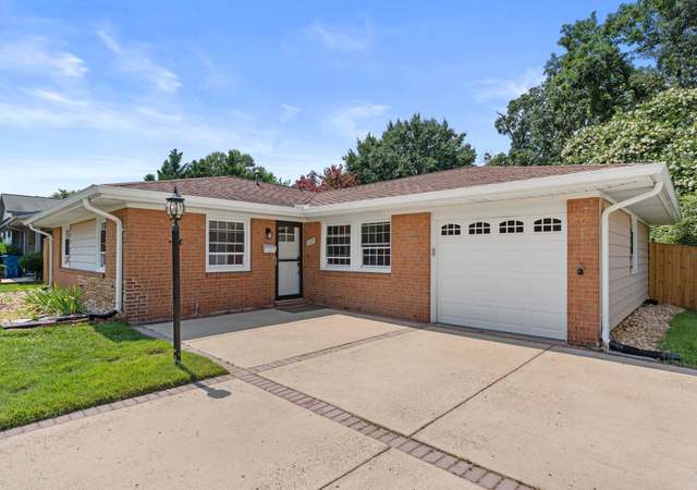 Property at 117 N Alder Ave N, Sterling, VA 20164, 3 beds, 2 baths