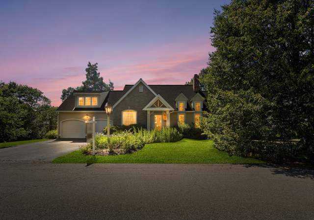 Property at 105 Weyland Cir, North Andover, MA 01845, 5 beds, 3.5 baths