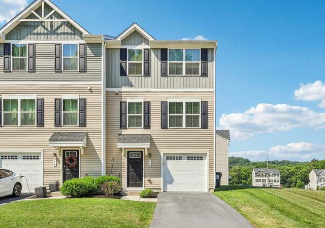 Property at 516 River Run, Northampton, PA 18067, 3 beds, 2.5 baths