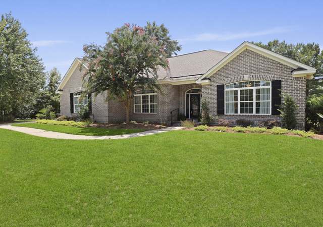 Property at 446 Brigham Dr, Richmond Hill, GA 31324, 4 beds, 2 baths