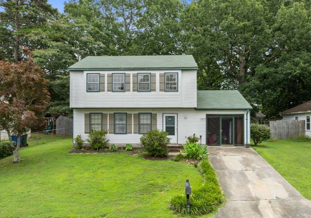 Property at 962 Red Oak Cir, Newport News, VA 23608, 3 beds, 1.5 baths