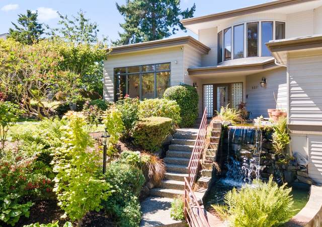 Photo of 9231 Olympic View Dr, Edmonds, WA 98020