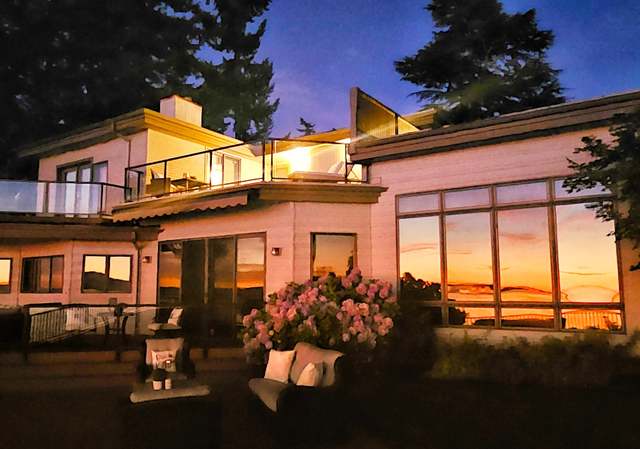 Photo of 9231 Olympic View Dr, Edmonds, WA 98020