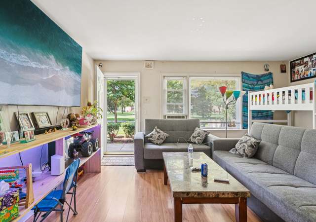 Photo of 1119 E Algonquin Rd #7, Arlington Heights, IL 60005