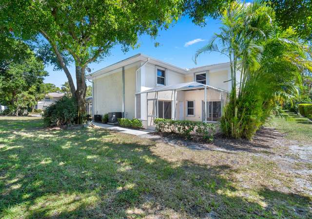 Property at 1536 N Lawnwood Cir #3, Fort Pierce, FL 34950, 3 beds, 3 baths