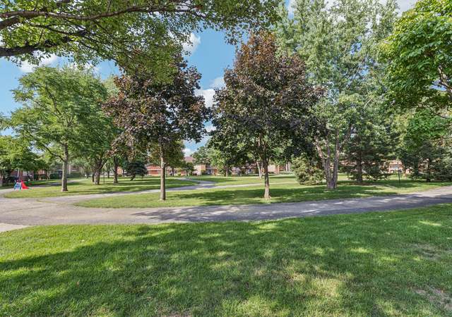 Photo of 1115 E Algonquin Rd #8, Arlington Heights, IL 60005