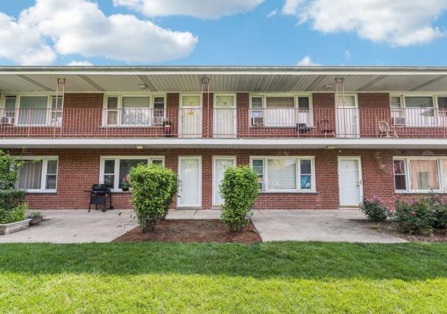 Property at 1115 E Algonquin Rd #8, Arlington Heights, IL 60005, 1 bed, 1 bath