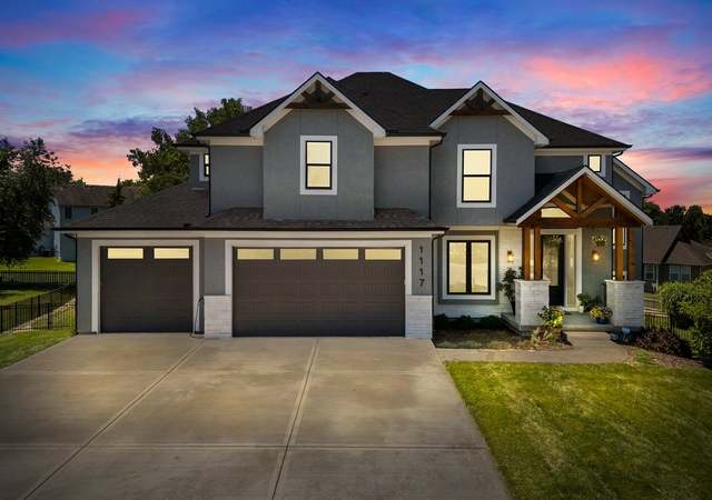 Property at 1117 SW Drake Cir, Lee's Summit, MO 64082, 5 beds, 4.5 baths