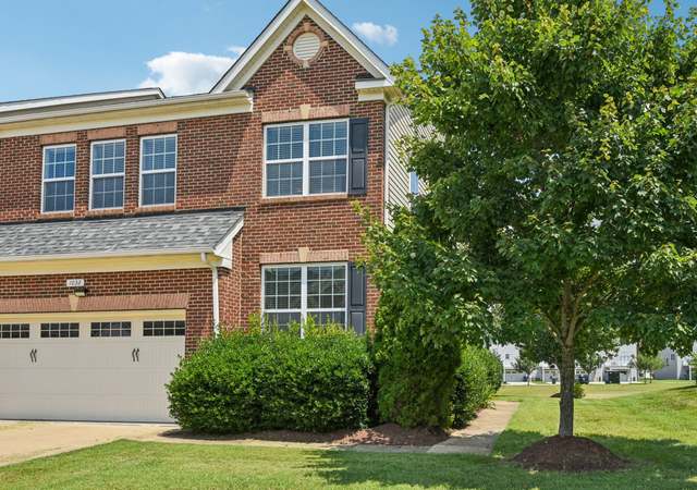 Property at 1032 Llano Dr, La Plata, MD 20646, 3 beds, 3.5 baths