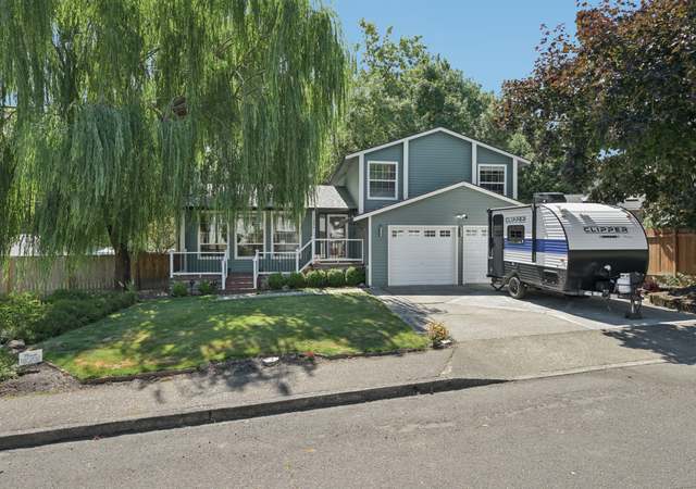 Property at 11550 SE Abby Ln, Clackamas, OR 97015, 3 beds, 2.5 baths