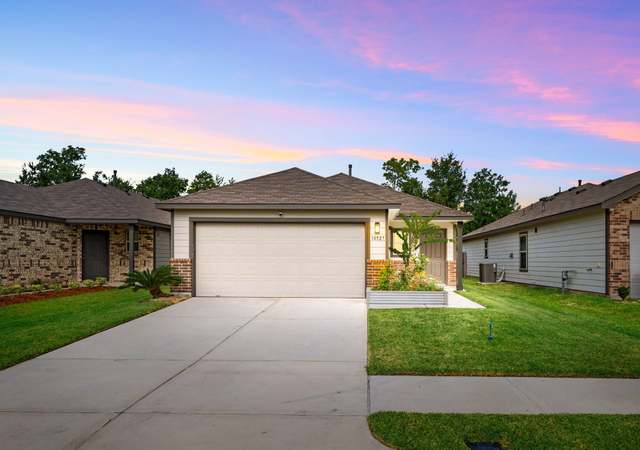 Property at 10527 Red Orchid Dr, Houston, TX 77016, 3 beds, 2 baths