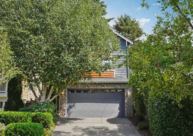 Photo of 9020 Burke Ave N, Seattle, WA 98103