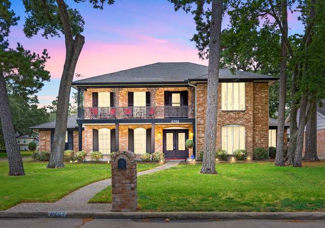 Property at 5703 Green Springs Dr, Houston, TX 77066, 4 beds, 4 baths