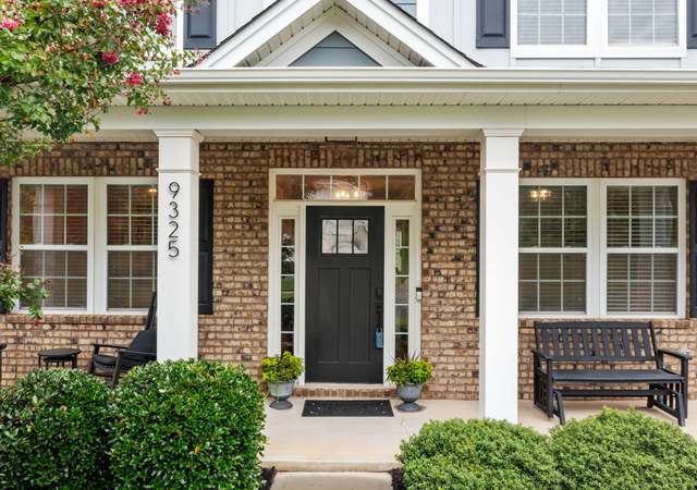 Photo of 9325 Rayneridge Dr, Huntersville, NC 28078