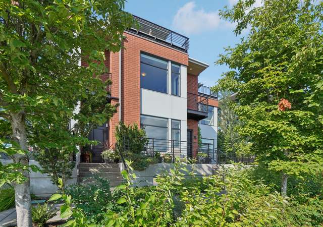 Photo of 1740 NW Riverscape St, Portland, OR 97209