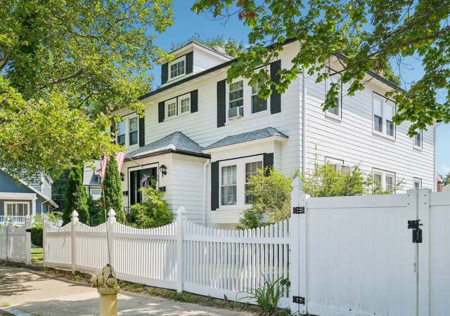 Photo of 92 Hume Ave, Medford, MA 02155