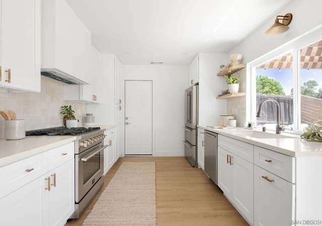 Property at 13233 La Venta Dr, Poway, CA 92064, 4 beds, 2 baths