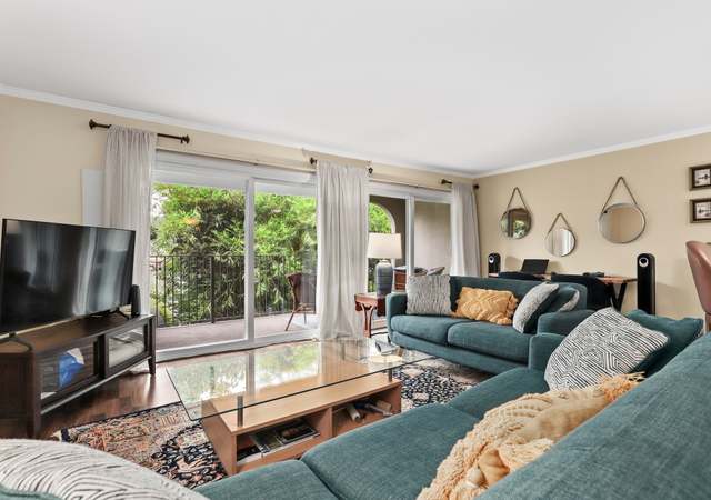 Photo of 4045 E 3rd St #210, Long Beach, CA 90814