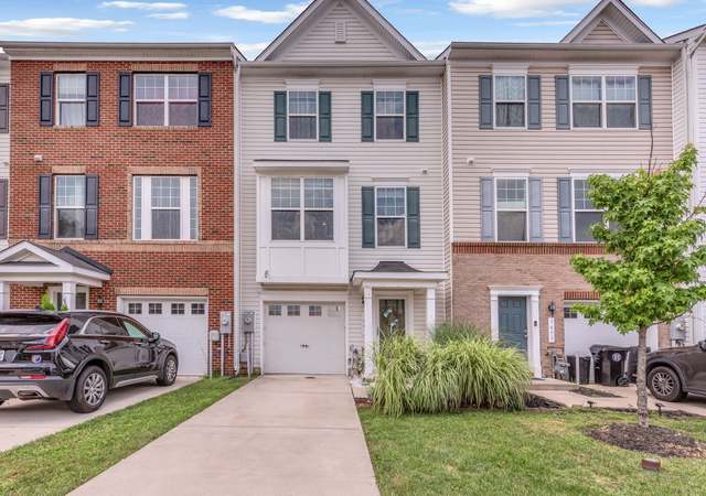 Property at 7607 Town View Dr, Dundalk, MD 21222, 3 beds, 3 baths