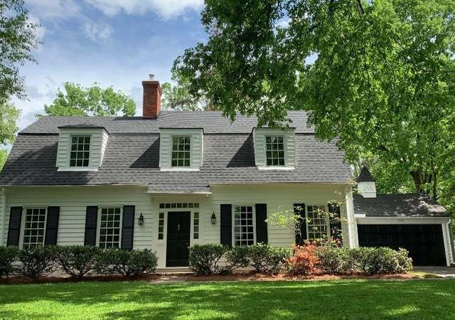 Property at 3928 Napanee Rd, Louisville, KY 40207, 3 beds, 2.5 baths