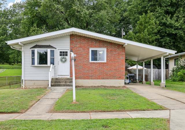 Property at 5602 Huntsmoor Rd, Halethorpe, MD 21227, 3 beds, 2 baths