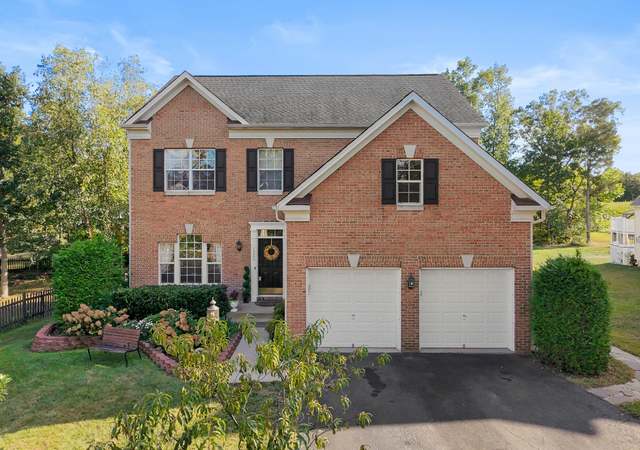 Property at 13209 Dunnegan Head Pl, Bristow, VA 20136, 4 beds, 2.5 baths