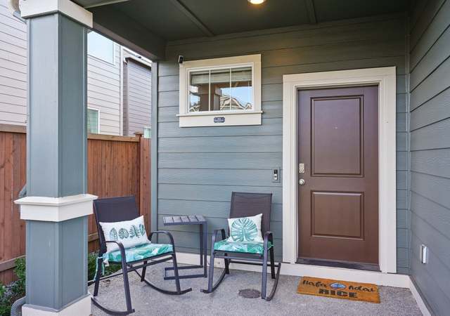 Photo of 11009 Emmons Ct E, Puyallup, WA 98374