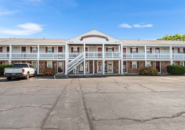 Property at 141 Main St #23, Dennis, MA 02670, 1 bed, 2 baths