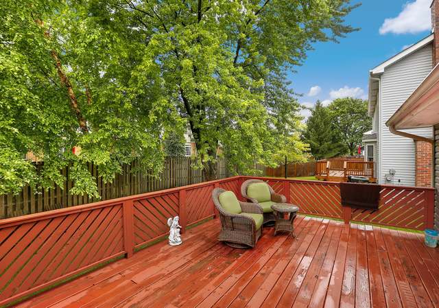 Photo of 1610 Hinterlong Ln, Naperville, IL 60563