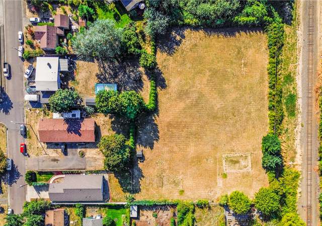 Photo of 653 E Elmore (Next to) St, Lebanon, OR 97355