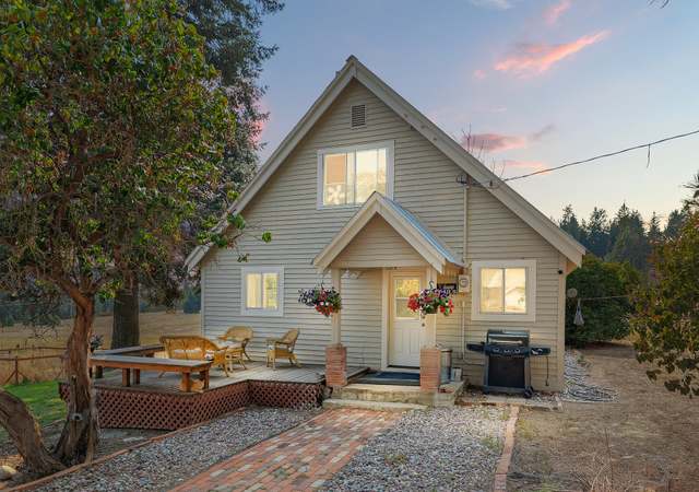 Property at 8410 W Valley Rd, Clayton, WA 99110, 3 beds, 1 bath