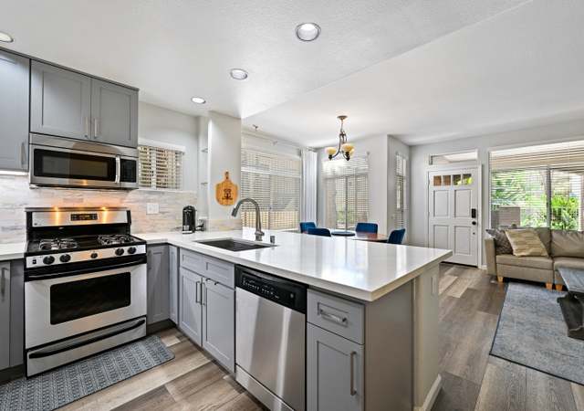 Property at 12620 Carmel Country Rd #74, San Diego, CA 92130, 2 beds, 2.5 baths