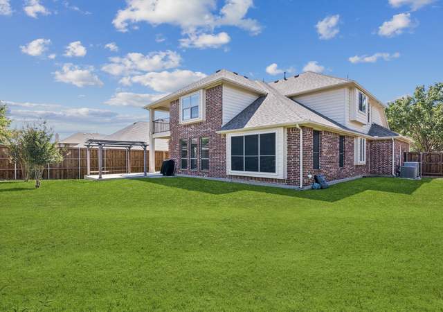 Photo of 2425 Thunderbrook Dr, Little Elm, TX 75068