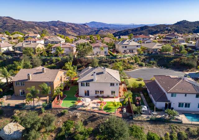 Photo of 10522 Aspen Gln, Escondido, CA 92026