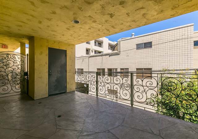 Photo of 7575 Eads Ave #305, La Jolla, CA 92037