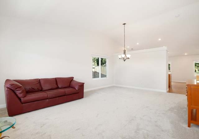 Photo of 3326 Morning View Dr, Oceanside, CA 92058