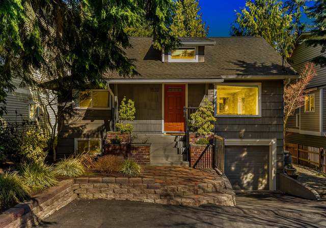 Photo of 1532 NE 97th St, Seattle, WA 98115