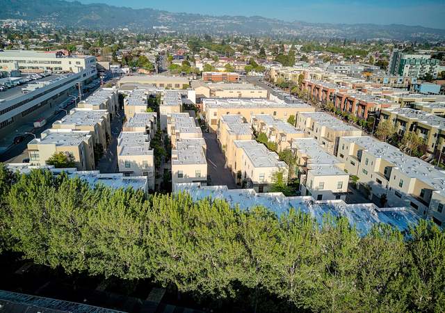 Photo of 16 City Limits Cir, Emeryville, CA 94608