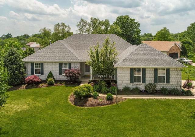 Photo of 111 Gunston Hall Dr, St Charles, MO 63304