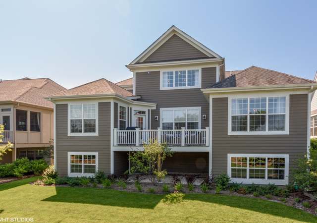 Photo of 2849 Wilson Ln, Glenview, IL 60026