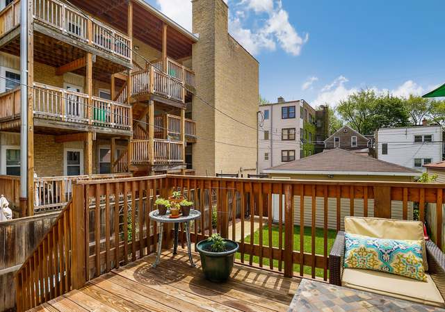 Photo of 3705 W Sunnyside Ave, Chicago, IL 60625