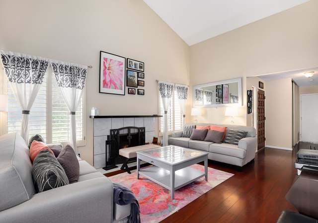 Photo of 2010 Pamela Ln, Escondido, CA 92026