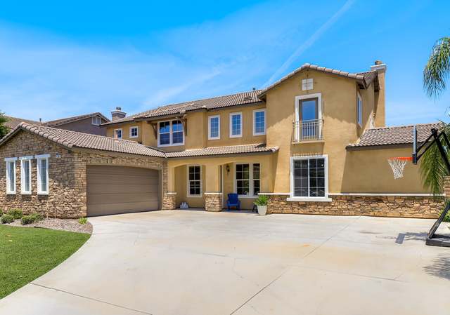 Photo of 1135 Waterleaf Way, Corona, CA 92882