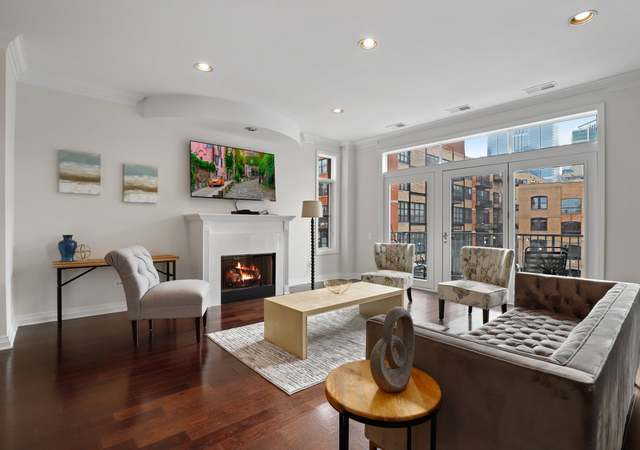Photo of 560 W Fulton St #606, Chicago, IL 60661