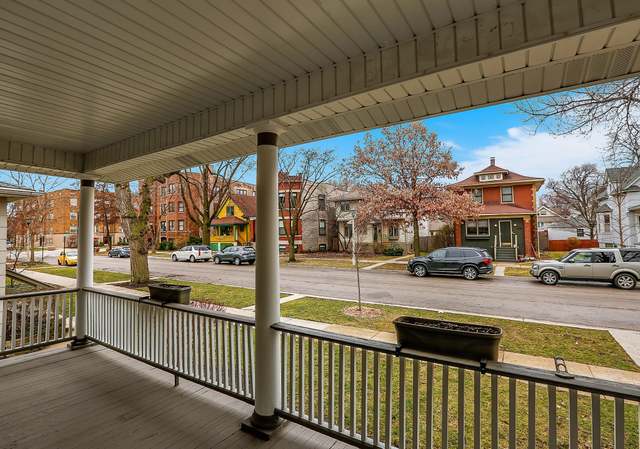 Photo of 832 Lyman Ave, Oak Park, IL 60304