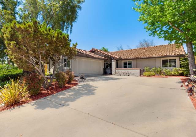 Photo of 10420 Mesa Madera Dr, San Diego, CA 92131