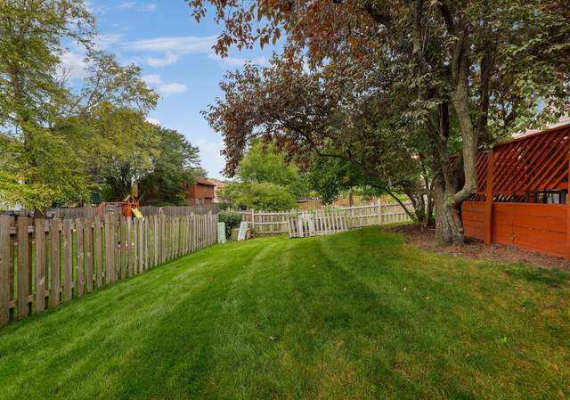 Photo of 4125 Applewood Ln, Northbrook, IL 60062