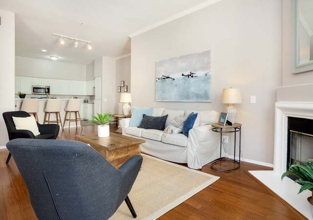 Photo of 12364 Carmel Country Rd #307, San Diego, CA 92130
